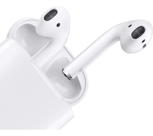 Audífonos Apple True Wireless AirPods With Charging Case