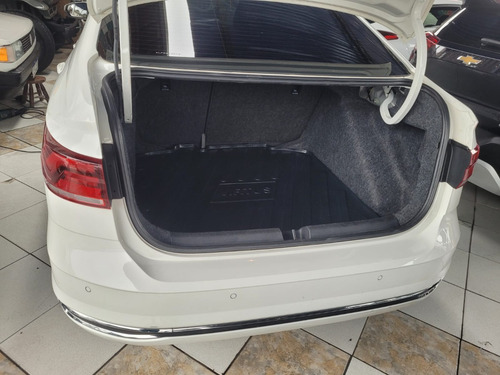 Volkswagen Virtus 1.0 Highline 200 Tsi Aut. 4p