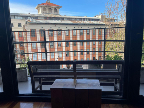 Departamento Tipo Loft En Venta 2 Ambientes Escritorio. En 2 Plantas!