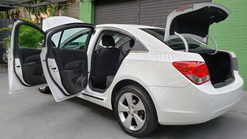 Chevrolet Cruze Sedan Lt 1.8 Flex 2014