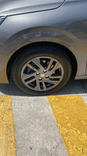 Peugeot 2008 1.2 Puretech Active