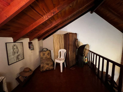Imagen 19 de 30 de Venta Casa 6 Amb. Parque Y Pileta , Villa Udaondo, Ituzaingo