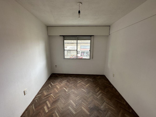 Imagen 22 de 23 de Apartamento - Brazo Oriental - Gran Oportunidad!! 2 Dormitorios!! 1 Baño - 65mts2 - Alquiler $23.000 - Gastos Comunes $3900 -