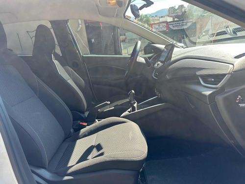 Chevrolet Onix plus 1.0 Lt 2 4P