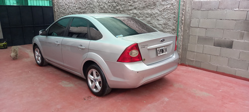 Ford Focus 2 1.6 Exe Sedan Trend Sigma