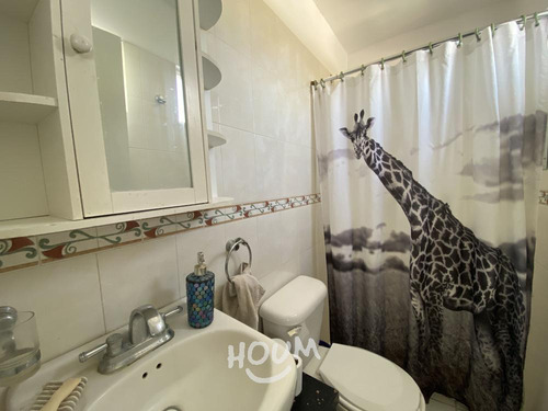 Casa En Santa Ana Tepetitlán, Zapopan Con 3 Recámaras, 45 M², Id: 153078