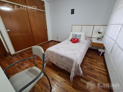 Imagen 20 de 30 de Fonrouge Al 1000 Hermosa Casa Con Cochera, Patio, Sauna Y Sum