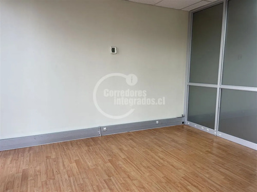 Oficina En Arriendo En Providencia