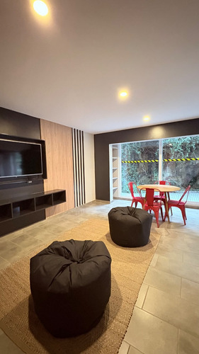 Departamento Soleado En Arriendo Amoblado