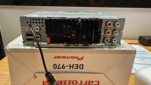 PIONEER DEH-970 Áudio para carro: 1 DIN CD USB Bluetooth SD