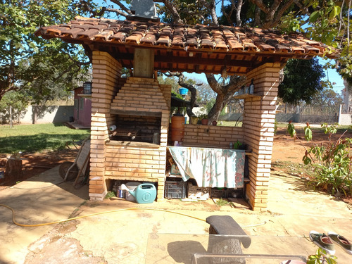Vendo Chácara Na Df-140 Km 7 5-gleba Da Fazenda Sta Bárbara.