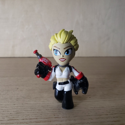 Funko Mistery Minis Nuka Girl Fallout! Original