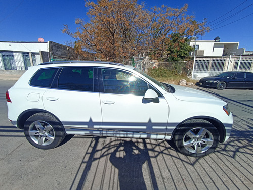 Volkswagen Touareg 3.0 V6 A-v8 T Diesel Paq Multimedia At