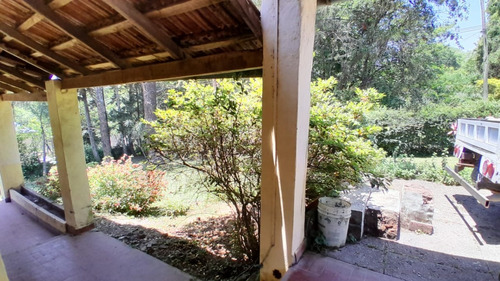 Venta Casa Con Importante Terreno - Zona Corte - Yerba Buena - Italia Alt. 3200