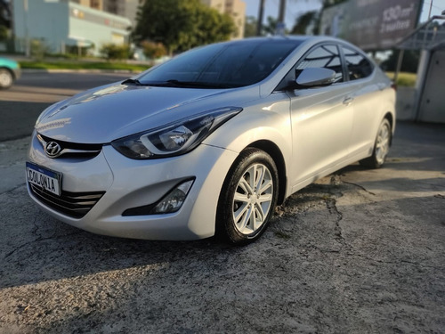 Hyundai Elantra 2.0 16v Gls Flex Aut. 4p