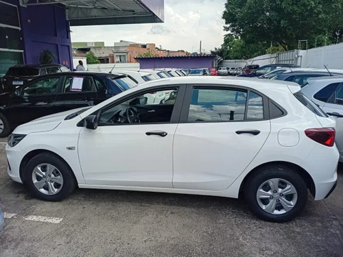 Chevrolet Onix 1.0