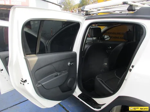 Renault Stepway 1600cc Mt Aa