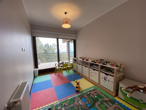 Hermoso Departamento En Venta De 4 Dorm. En Andalue