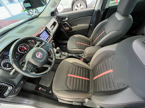 Fiat Toro 1.8 Freedom S-design 16v Flex 4x2 Aut. 4p