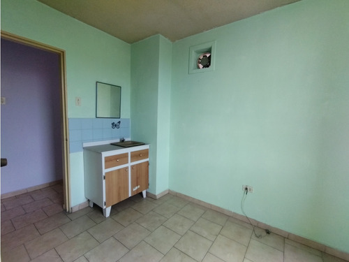 Oficina Comercial En Venta Av. Bolivar Torre Valencia Lr-5063678
