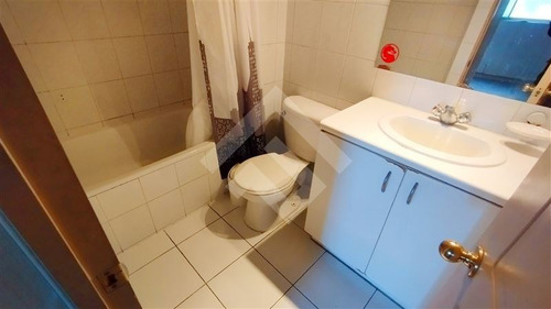 Imagen 8 de 23 de Departamento En Arriendo De 2 Dorm, 2 Baños En Santiago