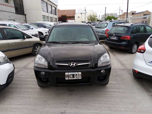 Hyundai Tucson 2.0 5mt 2wd 2010