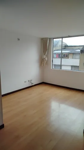 Apartamento En Modelia Hayuelos