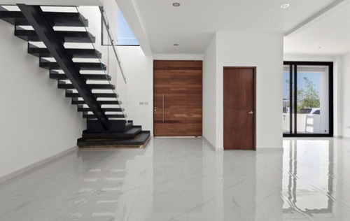 Imagen 2 de 14 de Casa En Venta En Lomas De Juriquilla