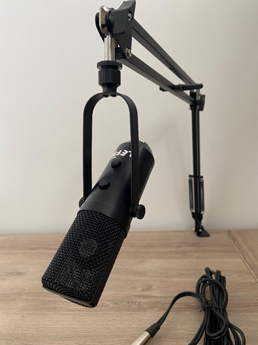 Imagen 7 de 10 de Microfono Condenser Elefir Xlr Con Brazo -echo Nuevo En Caja