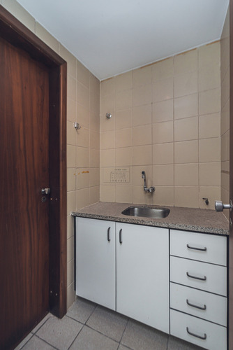 Imagem 7 de 9 de Salas Comerciais À Venda Com 97.55m² Por R$ 350.000,00 - Curitiba / Pr - Sl 1907