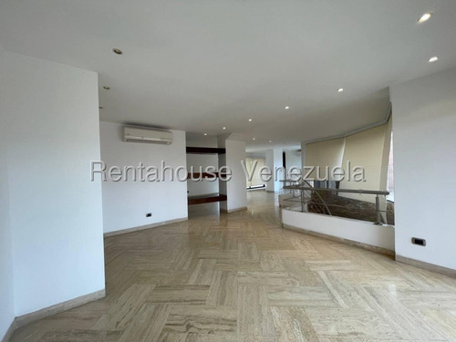 Apartamento Estilo Duplex En Venta - Urb. Campo Alegre.