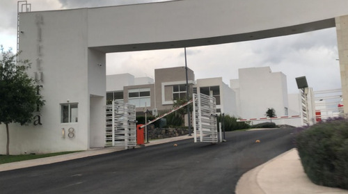 Imagen 3 de 11 de Casa En Remate Bancario En Queretaro!! As
