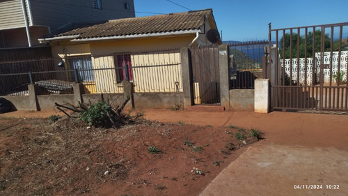 Casa En Venta En 1 Sector De Playa Ancha, Excelente Ubicacio