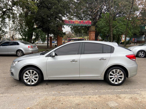 Chevrolet Cruze 1.8 Ltz Mt