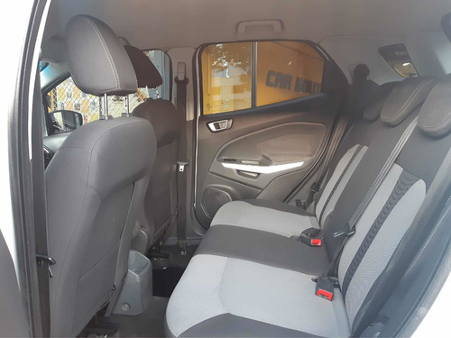 Imagen 16 de 17 de Ford Ecosport 2015 1.6 Freestyle 110cv 4x2
