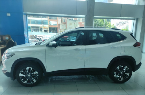 Imagen 4 de 8 de Chevrolet Tracker Turbo Premier 2023