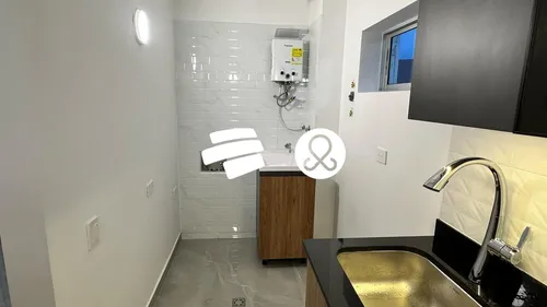 Venta De Apartaestudio En Laureles
