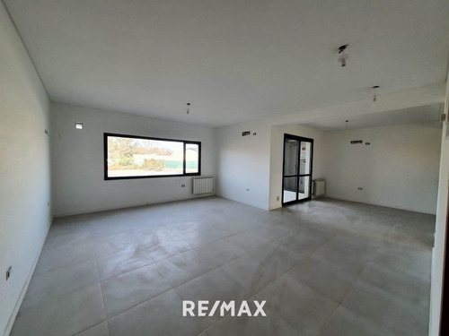 Imagen 14 de 30 de Semipiso 95m2 | Rio Senguer 878 | Jardines Del Rey