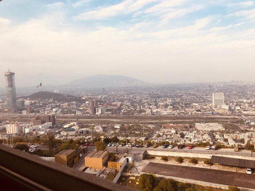 Penthouse En Renta Torres Verona Valle Oriente $95,000