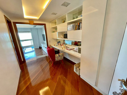 Imagem 15 de 25 de Apartamento 04 Suítes Com 460m Frente Ao Mar Na Praia Da Costa. - 21540