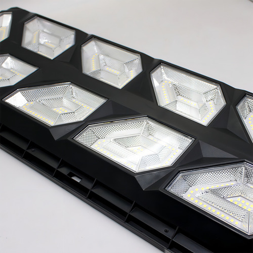 Luminária Solar Pública Poste Rua Led 450w Com Sensor