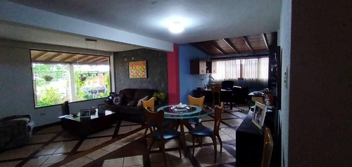 Imagen 2 de 30 de Francisco R. (04169519523) Vende Casa En El Pedregal 21-10128