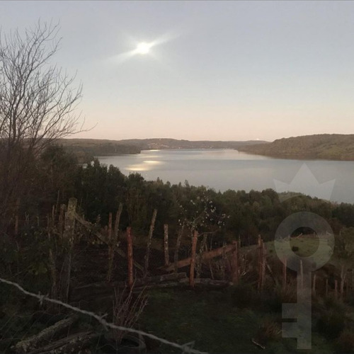 Venta Parcela Lago Natri Comuna Chonchi