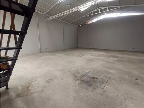 Acsi 638 Venta De Bodega En Fontibón.