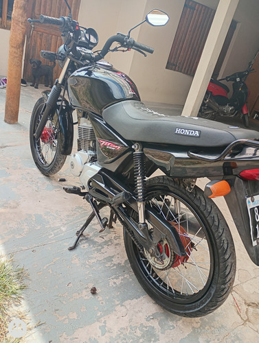 Cg Titan 150 2015, Muy Buen Estado