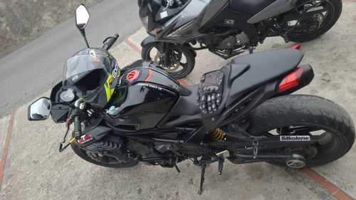 Imagen 7 de 10 de Benelli Tnt 899