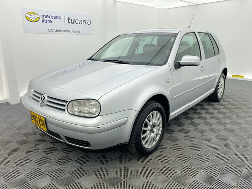 Volkswagen Golf 2.0 Highline | TuCarro