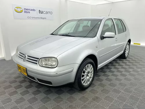 Volkswagen Golf 2.0 Highline | TuCarro