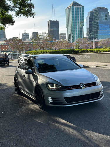 Imagen 2 de 21 de Volkswagen Golf 2016 2.0 Gti Tsi App Connect + Cuero