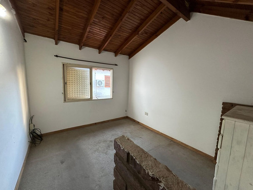Venta Ph 2 Ambientes Con Patio Ramos Mejia